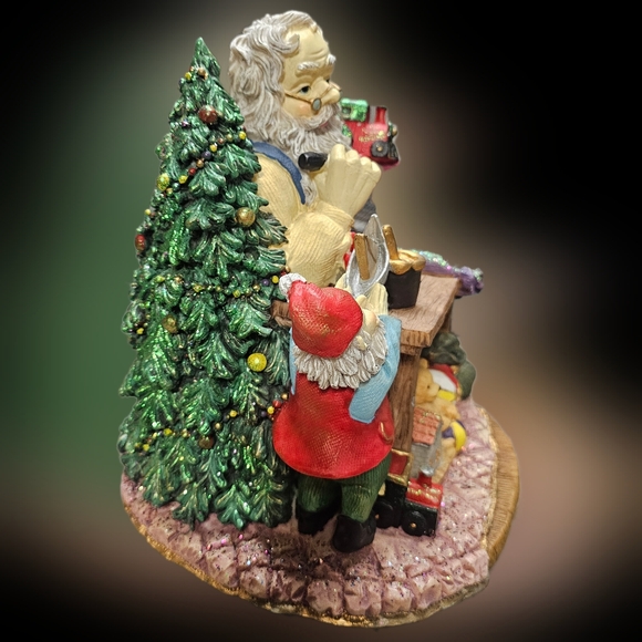 Santas workshop - Picture 4 of 7